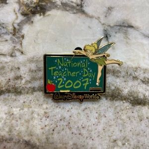 2007 National Teachers Day Walt Disney World with Tinkerbell LE 500